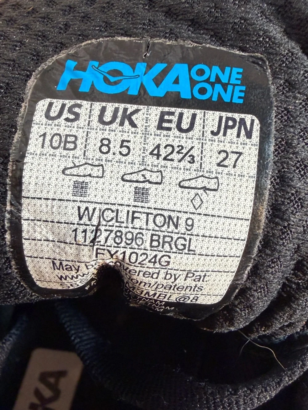 ☀️ HOKA Clifton 9 Black/Rose Gold Running Shoes. used but With Box. Sz 10